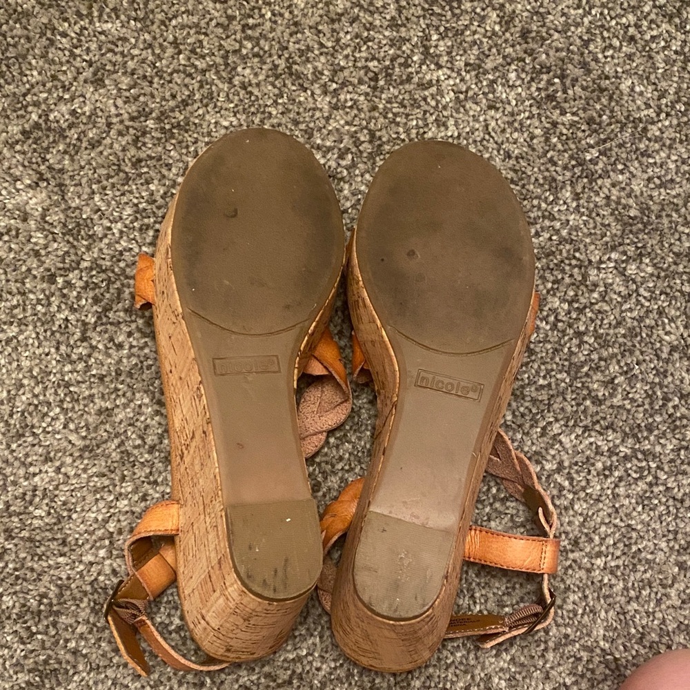 Nicole Women's Brown Braided Sandals - Picture 4 of 5